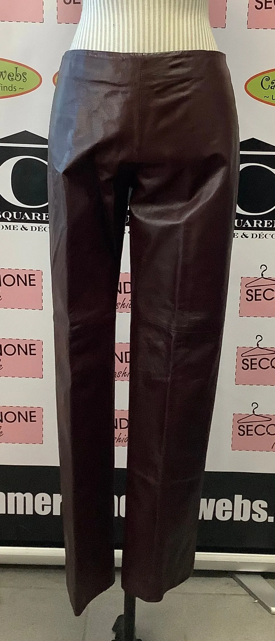 Danier Deep Wine Leather Pants (Size 6)