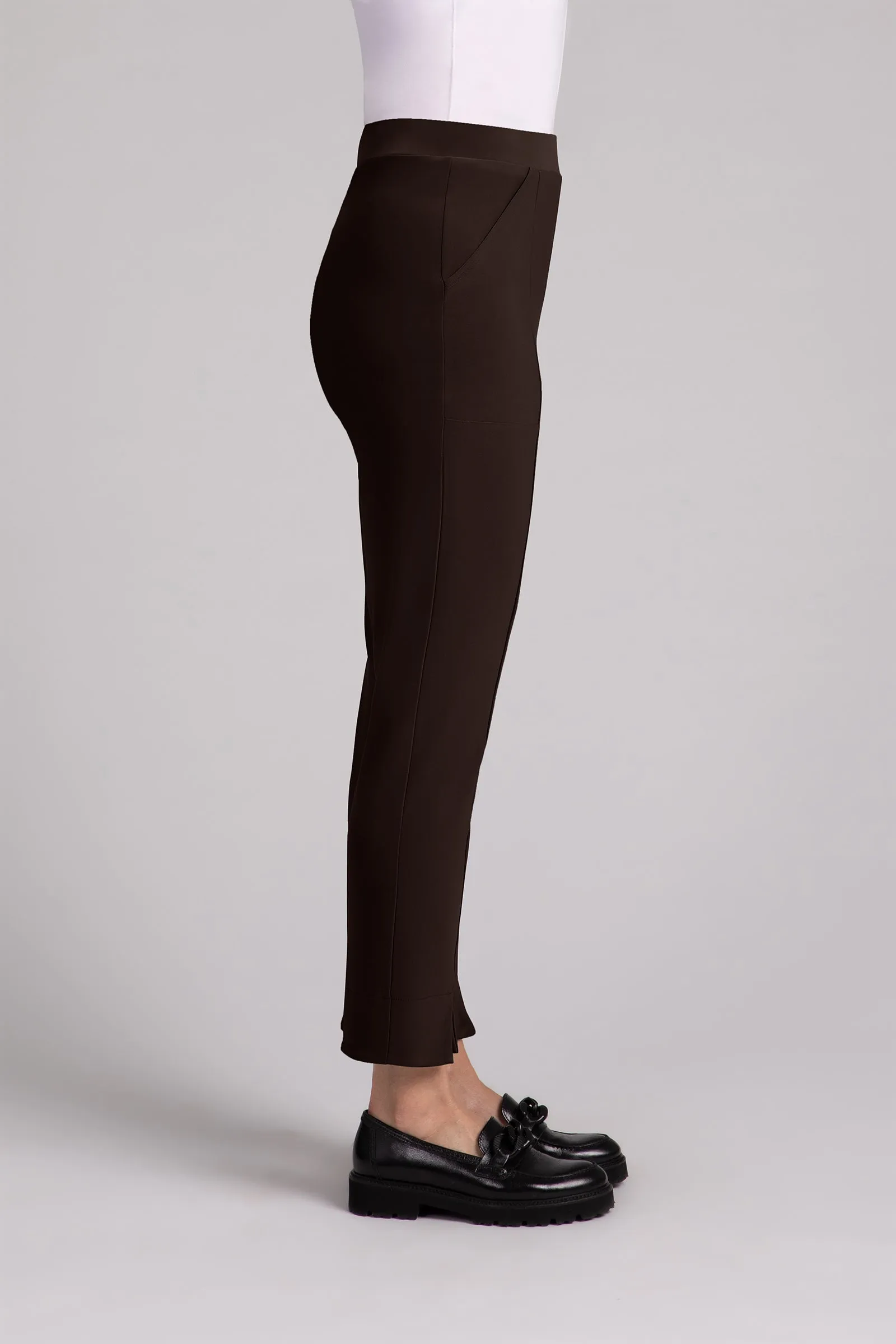 Hepburn Ankle Pant | Chocolate