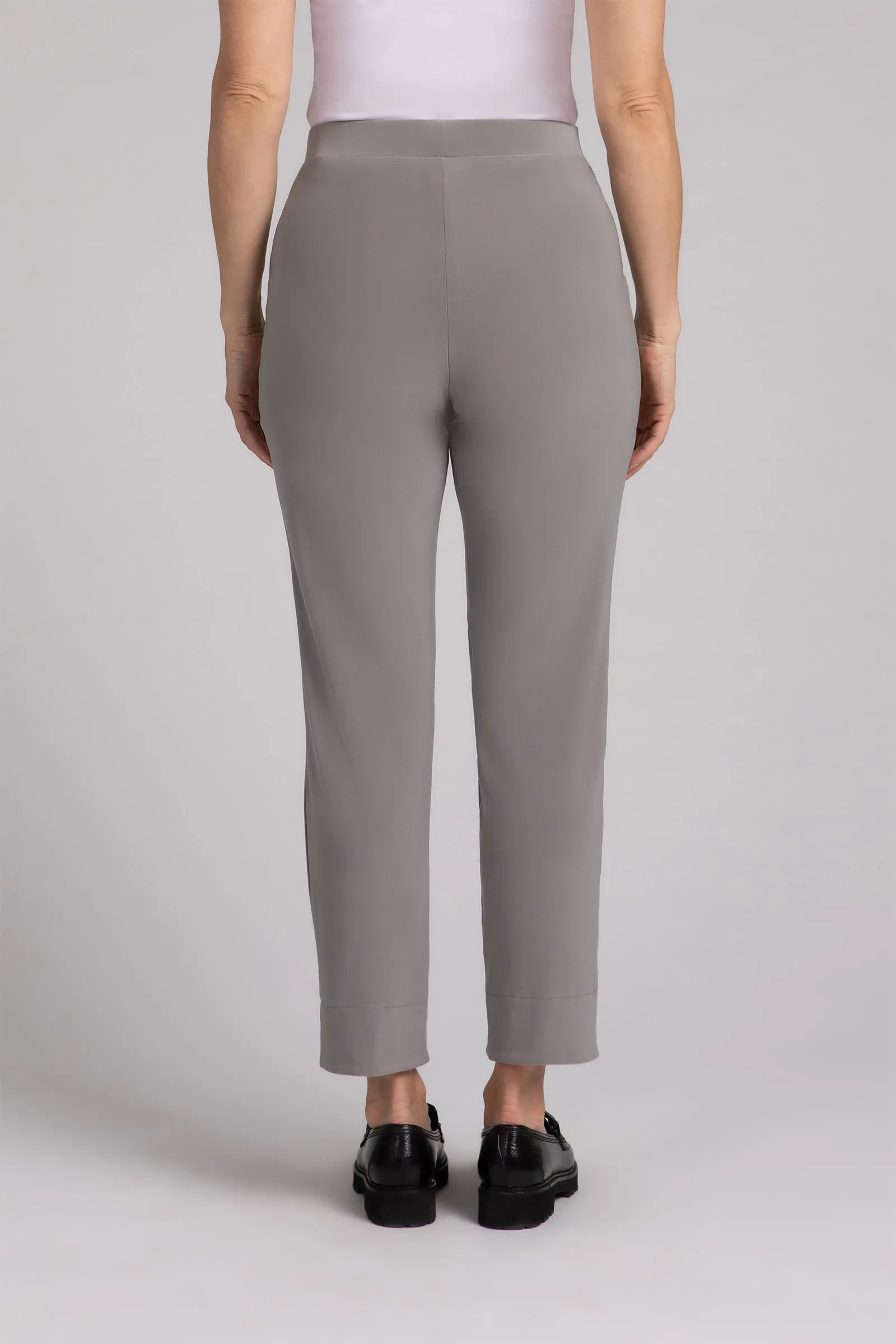 Hepburn Ankle Pant | Taupe