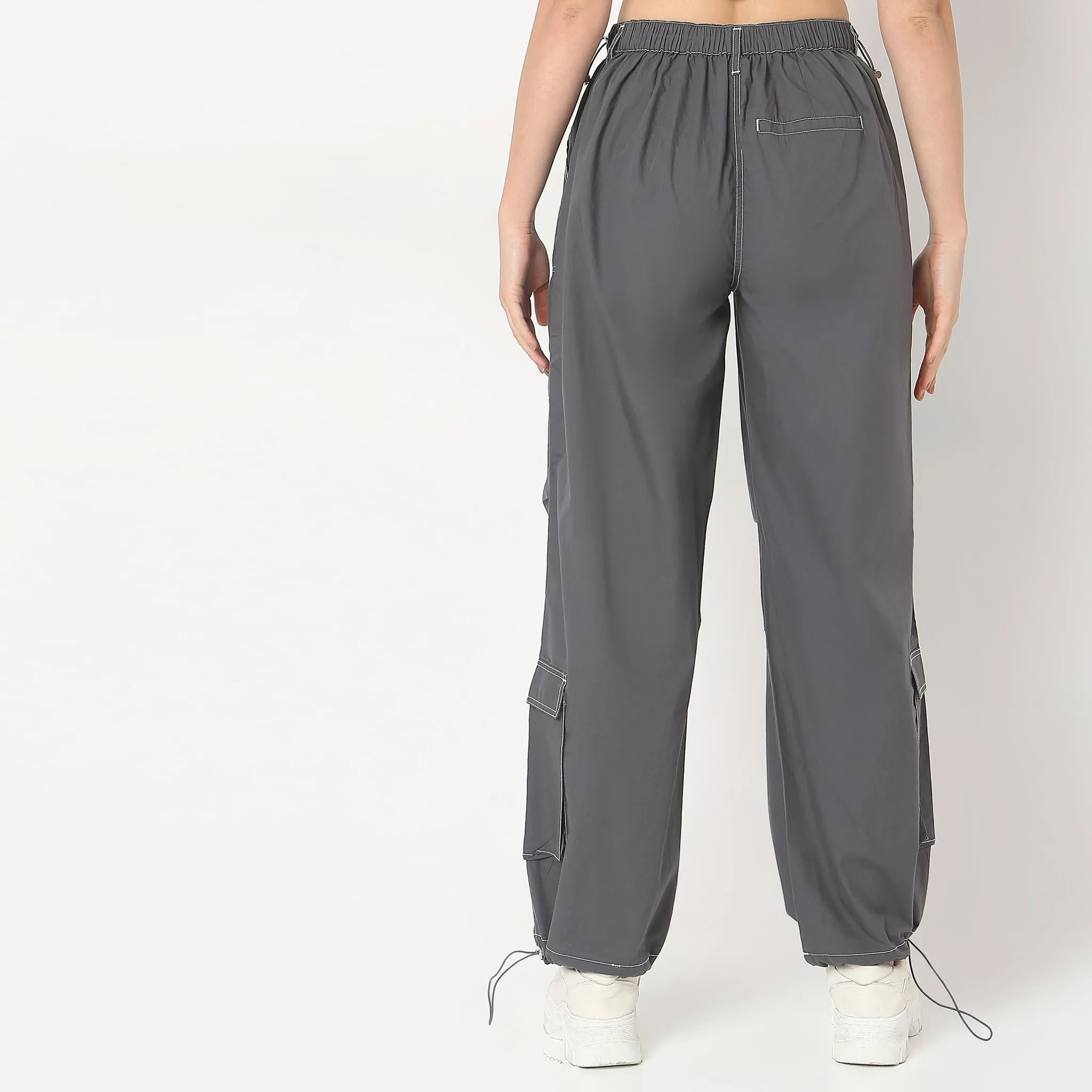 Relaxed Fit Mid Rise Pants