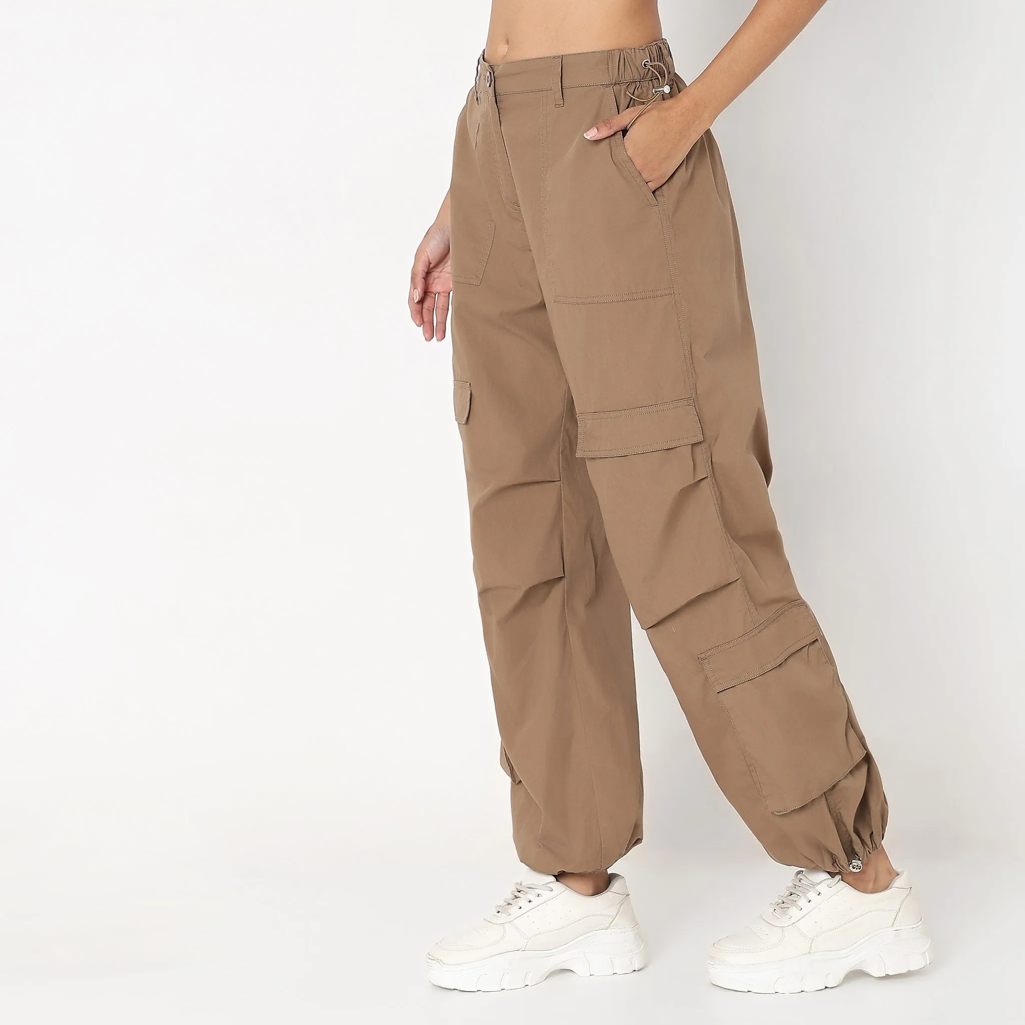 Relaxed Fit Mid Rise Pants