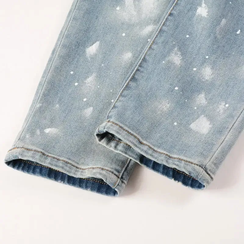 Slim Fit Retro Light Blue Jeans^